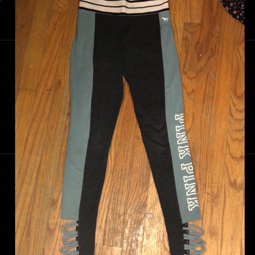 PINK Victoria’s Secret Leggings